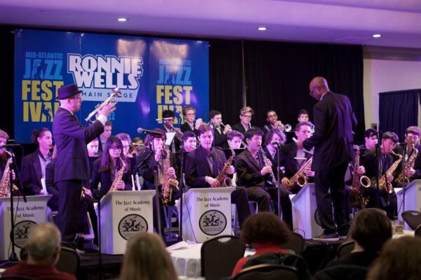 53352659_2202619013132590_4952191300532174848_n