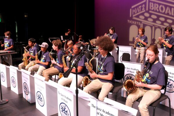 66397362_2406231986104624_3599551067882258432_n