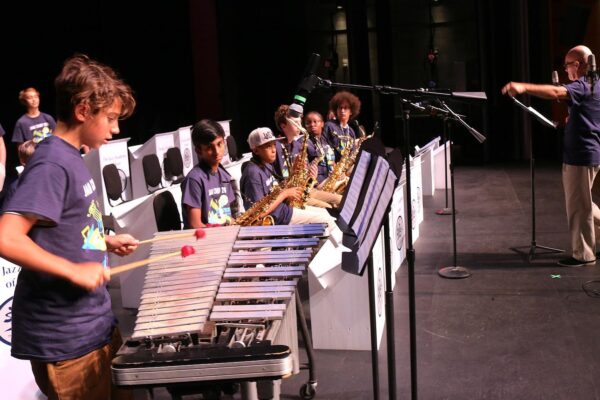 66615060_2406231612771328_8914164409069207552_n