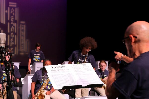 66629422_2406231856104637_4330304117953003520_n