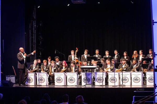 80257650_2718838974843922_6418055083082121216_n