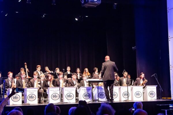 80368925_2721974377863715_191542562010431488_n